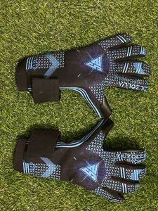 ถุงมือผู้รักษาประตูฟุตบอลหนังยางสำหรับเด็กแบบมืออาชีพขนาด4มม. ใช้นิ้วป้องกันระบายอากาศได้ดี - Product Image 2