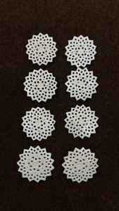 Broches de hueso étnicos hechos a medida intrincadamente tallados a mano. Ideal para broches de hueso que añaden un toque terroso y elegante que se destaca - Product Image 5