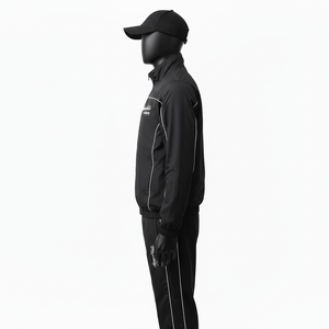 Conjunto Deportivo de Nylon Personalizado Estilo Urbano para Hombre, de Alta Calidad, 2 Piezas, Ligero, Holgado, Cortavientos - Product Image 3