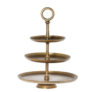 Soporte de pastel de cumpleaños con acabado natural Soporte de pastel de metal hecho a mano Soporte de servidor de pastel de taza superior de madera - Product Image 3