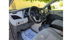 Offres Spéciales 2022 Sienna 9AAS LE 8 places Traction Avant – Véhicules d'occasion haut de gamme en parfait état, prêts à être expédiés - Product Image 4