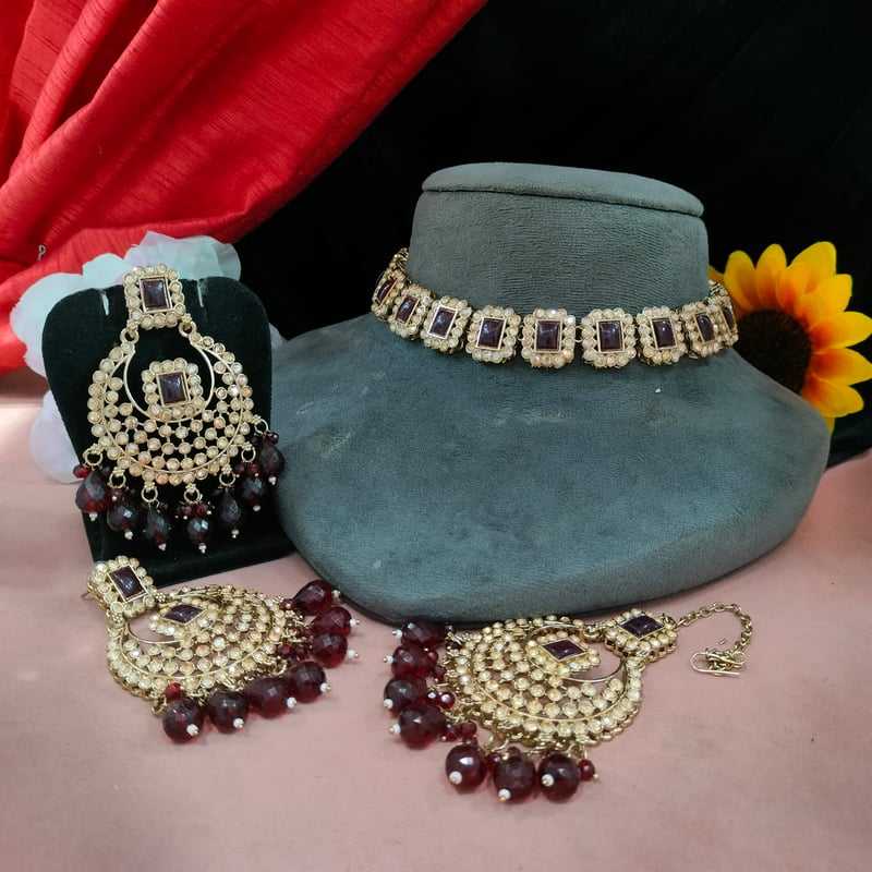 สีน้ำตาลแดง