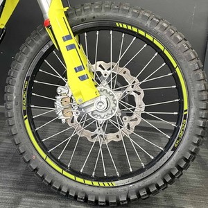 Autocollants décoratifs personnalisés pour jantes de moto Husqvarna Enduro 701 - Product Image 1