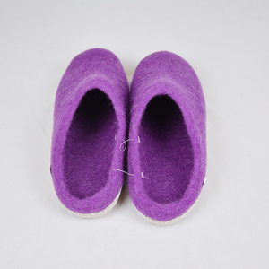 Scarpe in <span class=keywords><strong>feltro</strong></span> di lana viola di qualità Premium per uso interno fatto a mano leggero morbido per la primavera elegante scatola confezionata per alberghi - Product Image 4
