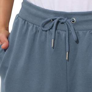 Vente en gros Pantalon de jogging basique pour femmes, pantalon à taille élastique, vêtements de salon chauds pour l'hiver, pantalon OEM à impression personnalisée en mélange d'élasthanne et de polyester - Product Image 6