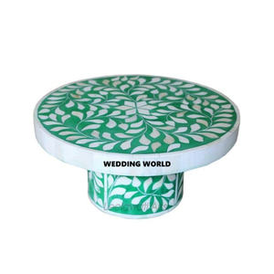 Support à gâteau en bois de forme ronde avec trois pieds support à gâteau en bois de créateur classique élégant fait à la main de qualité supérieure - Product Image 2