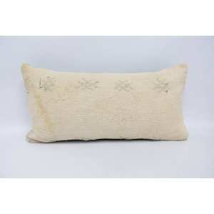 Lana beige Kantha 12x24 pulgadas Patrón Vintage bordado Accent Pillow Técnica tejida rústica - Product Image 1