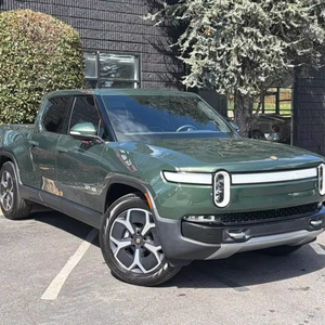 (W&T) PROMOCIÓN Venta de Vehículo Usado 2024 Rlvlan R1T Adventure 4dr Crew Cab AWD SB Batería Máxima (Auto Eléctrico) CAMIONETA USADA - Product Image 1