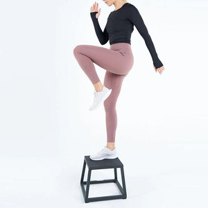 T-shirt en coton surdimensionné uni personnalisé de haute qualité pour femmes coupe ample lourd et respirant pour l'été Street Wear - Product Image 5