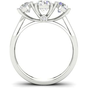 Bague en argent sterling plaqué or avec moissanite par Forever Jewels - Product Image 3