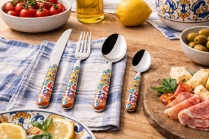 Set di Posate in Acciaio Inossidabile Durevole 16 Pezzi, Finitura a Specchio, Design Geometrico Multicolore in Stile Maiolica Lisbona di Excelsa - Product Image 3
