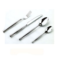 Vente chaude en gros artisanal indien fournitures finition argent moderne poignée en spirale ensemble de couverts pour déjeuner dîner utilisation