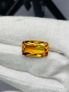 Citrino natural tallado en esmeralda, calidad AAA, con un brillo excepcional y un bonito color. Piedras perfectas para la elaboración y pulido de cualquier joyería. - Product Image 5