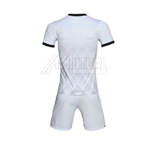 Ropa de equipo de fútbol personalizada ligera y transpirable para entrenamiento y partidos - Product Image 2