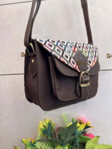 Elegante bolso de cuero Jacquard para mujer, bandolera colorida con cuero genuino y forro de nailon, nuevo diseño de INS - Product Image 2