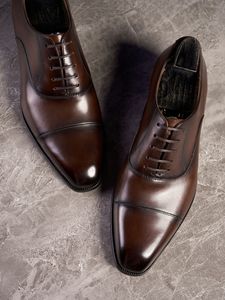 Chaussures pour hommes en cuir italien - haute qualité pour les occasions formelles, professionnelles et décontractées. Couleur marron. Convient pour les mariages. - Product Image 5