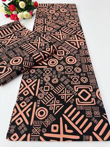 ผ้าพิมพ์ลายขี้ผึ้งโพลีเอสเตอร์แบบสั่งทำพิเศษสำหรับการผลิตเสื้อผ้า พร้อมบริการสร้างแบรนด์ตามความต้องการและตัวเลือกโลโก้บอตสวานา โดย Hitjem Export - Product Image 4