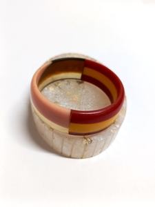 Bracelets en résine indienne Bracelets de bijoux de mode avec touche en bois Paires de vêtements formels et décontractés - Product Image 2