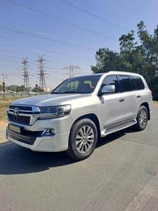 Nuevo/USADO 2021 TOYOTA LAND CRUISER GXR Grand Touring Transmisión automática Potencia 300 - 399 HP - Product Image 2