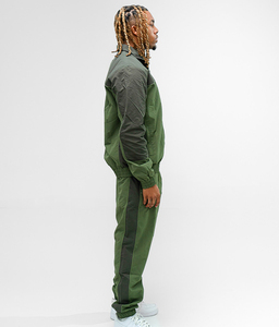 Conjunto cortavientos de dos piezas para hombre, chaqueta y pantalones cortos cortavientos personalizados, chándal con cremallera reflectante, conjunto cortavientos de dos piezas de nailon - Product Image 3