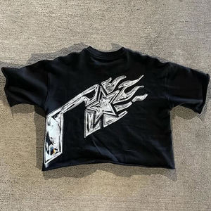 Camiseta pesada Vintage personalizada para hombre, 100% algodón, desteñida al sol, recortada, con apliques bordados desgastados, parche, lavado ácido, desteñida al sol - Product Image 5