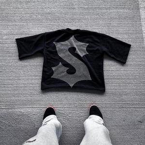 Camiseta Negra Extra Grande para Hombre, Ajuste Holgado y Cómodo, Ecológica, Transpirable, Estilo Urbano y Moderno - Product Image 4