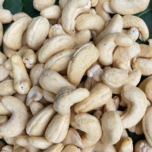 Proveedor de confianza W180 W240 W320 Lwp Ws Sk Anacardos a granel de Santigo Vietnam - Product Image 1