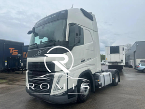 Volvo FH 500 Bianco 4X2 AMT 2023, Camion Trattore Diesel per Lavori Pesanti, Euro 6, per Trasporto Logistico - Product Image 5