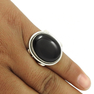 ขายดีที่สุดแหวน925เงินสเตอร์ลิงธรรมชาติสีดำพลอยนิลหินรูปไข่ดูสง่างามเครื่องประดับแฮนด์เมดผู้ส่งออก - Product Image 2