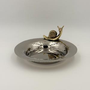 Nouveauté Bol en acier inoxydable avec statue d'escargot en laiton Assiette ronde Miroir poli Design classique pour la maison Restaurant & Cadeaux - Product Image 1