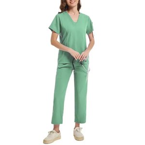 Venta al por mayor sólido a medida ajuste con cuello en V y pantalones de Yoga Jogger Hospital uniforme médico dental enfermera Scrub Set - Product Image 6