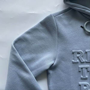 เสื้อฮู้ดลายนูนสำหรับผู้ชายผ้าคอตตอนฟลีซผ้าคอตตอน100% แห้งเร็วออกแบบได้ตามต้องการ - Product Image 2