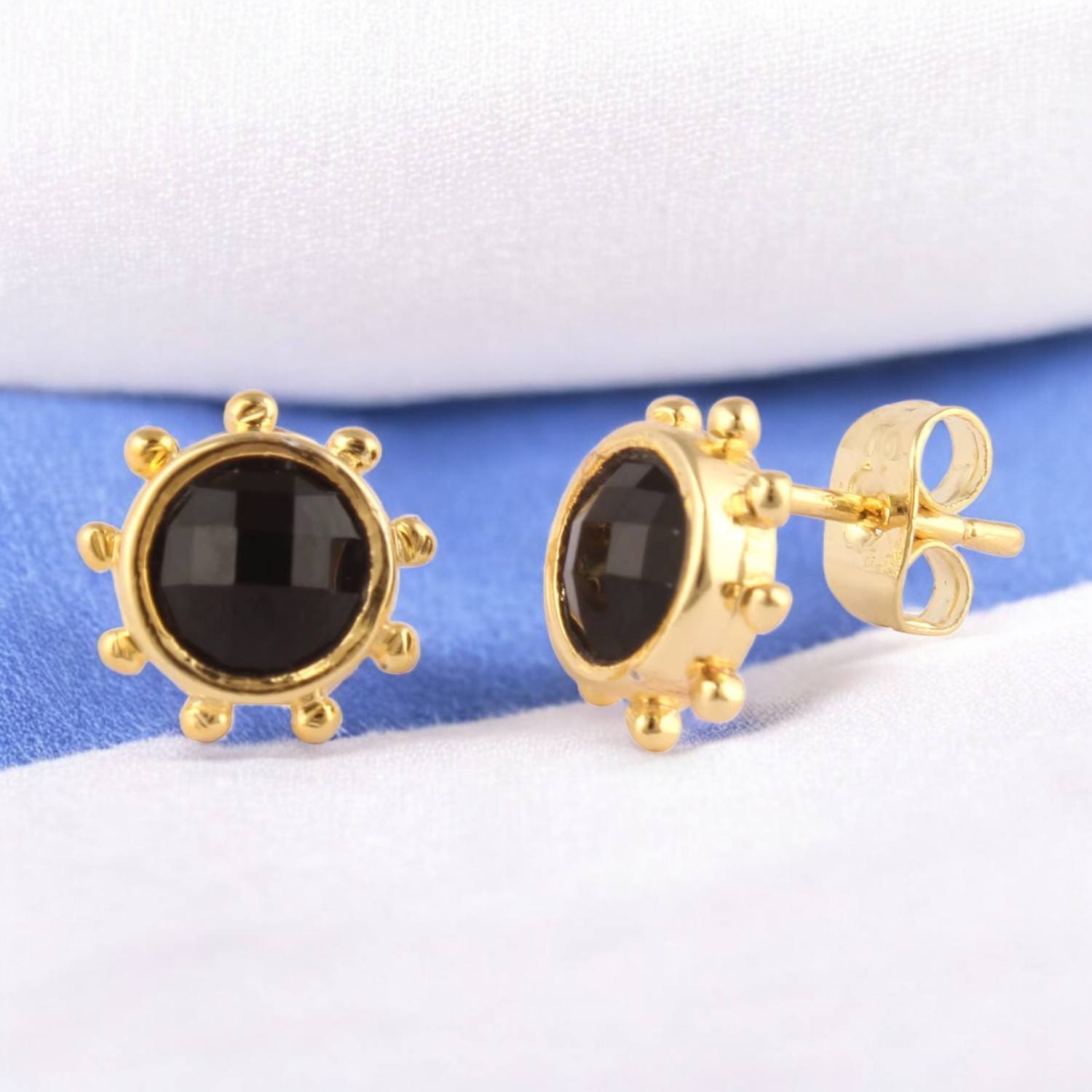 โอนิกซ์สีดำ