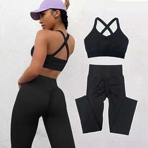 Ensemble de Yoga pour femmes de haute qualité écologique nouveauté High-Tech sans couture Spandex Polyester solide motif Offre Spéciale en gros - Product Image 1