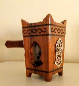 Lujoso y exclusivo soporte de incienso de madera con cubierta de metal Quemador de aromaterapia decorativo Precios competitivos para uso aromático - Product Image 5