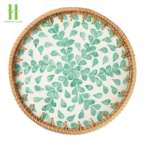 Plateau de service décoratif de style bohème en bambou Offre Spéciale forme arrondie conception d'incrustation d'os écologique faite à la main pour la nourriture café thé - Product Image 1