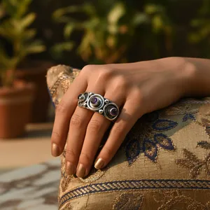 Anillo de Plata de Ley 925 con Amatista, Diseño Geométrico Vintage con Engaste de Bisel, Joyería Fina Unisex para Uso Diario - Product Image 3
