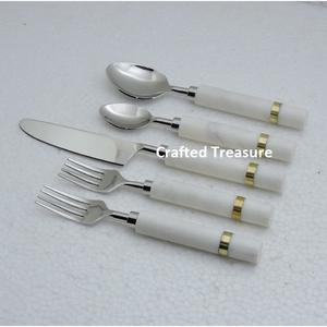 ชุดเครื่องใช้บนโต๊ะอาหารด้ามจับกระจกทำจากเรซินชุดรับประทานอาหารสำหรับร้านอาหารงานแต่งงานสุดหรูงานหัตถกรรมคุณภาพ - Product Image 1
