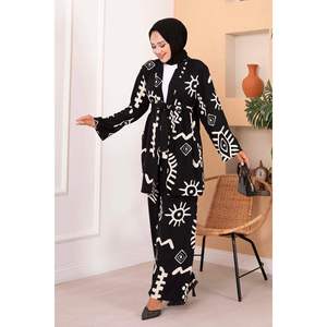 Hijab en Viscose à Motifs 2 Pièces Ensemble Noir - Product Image 3