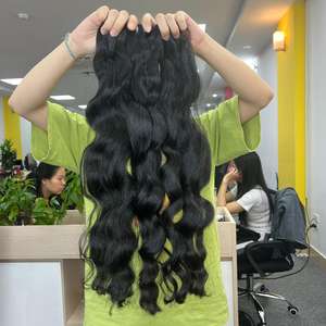 Vente en gros d'extensions de cheveux bruts cambodgiens vierges 100% de haute qualité, cheveux humains droits à double trame pour toutes les couleurs de teinture 100% - Product Image 1