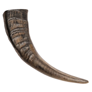 Corne à boire viking personnalisée avec support |   Mug en corne de bœuf naturelle fait main |   Mug à bière nordique personnalisé en cadeau - Product Image 2