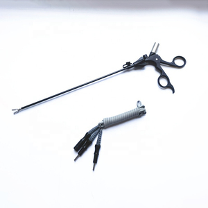 Source d'alimentation manuelle Câble de coagulation bipolaire isolé réutilisable Pince d'instruments chirurgicaux laparoscopiques - Product Image 2