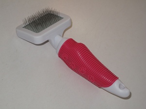 Logotipo personalizado de tamaño pequeño de acero inoxidable de plástico TPR respetuoso con el medio ambiente Slicker Brush precio de fábrica Pet Grooming Tool perro pelo suelto - Product Image 2