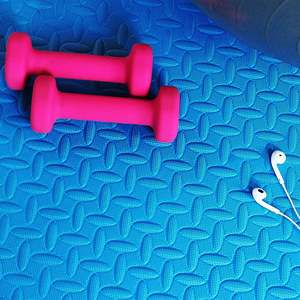 BalanceFrom Fitness Tappetino per Esercizi in Schiuma EVA Interconnessa 24 Sq Ft Blu, Tappetino per Ginnastica in PVC Portatile, Varie Misure 6m 10m 12m - Product Image 5