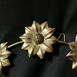 ดอกไม้แบบมีสายทำด้วยมือกรอบสีทองแบบนอร์ดิกที่ทันสมัยดอกไม้ติดผนังทำจากโลหะหรูหราตกแต่งบ้าน - Product Image 3