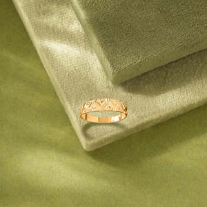 Anillo de Hombre con Circonitas y Baño de Oro de 18K para Boda - Product Image 1