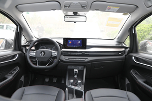 2024 Compact SUV 6.1-8L Petrol Engine Automatic Transmission <b>Panoramic</b> Sunroof Leather Seats 360 Rear <b>Camera</b> Left 4 R17 - Product Image 4