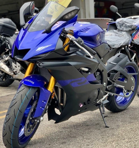 Motocicleta Nueva Original YZF R6 599cc de 6 Velocidades y 117 HP, Modelo Nuevo - Product Image 2