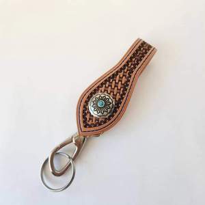 Porte-clés en cuir véritable personnalisé BS International - Durable, écologique, doux, de haute qualité - Formes ovales, rectangulaires, hexagonales - Product Image 5