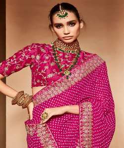 Trending Checks Floral Geometric Saree: Patrones elegantes para la ropa nupcial de mujer de hoy para su Día Especial ROPA DE LUJO - Product Image 4